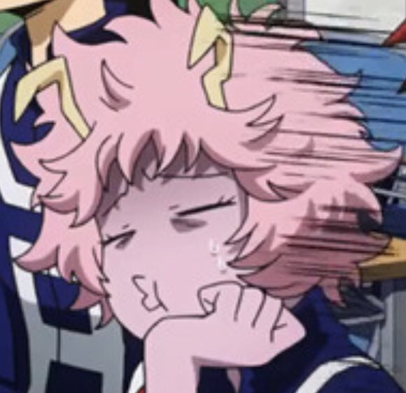 Pink is such an uncreative nickname. . . 

And no one likes alien queen . . .