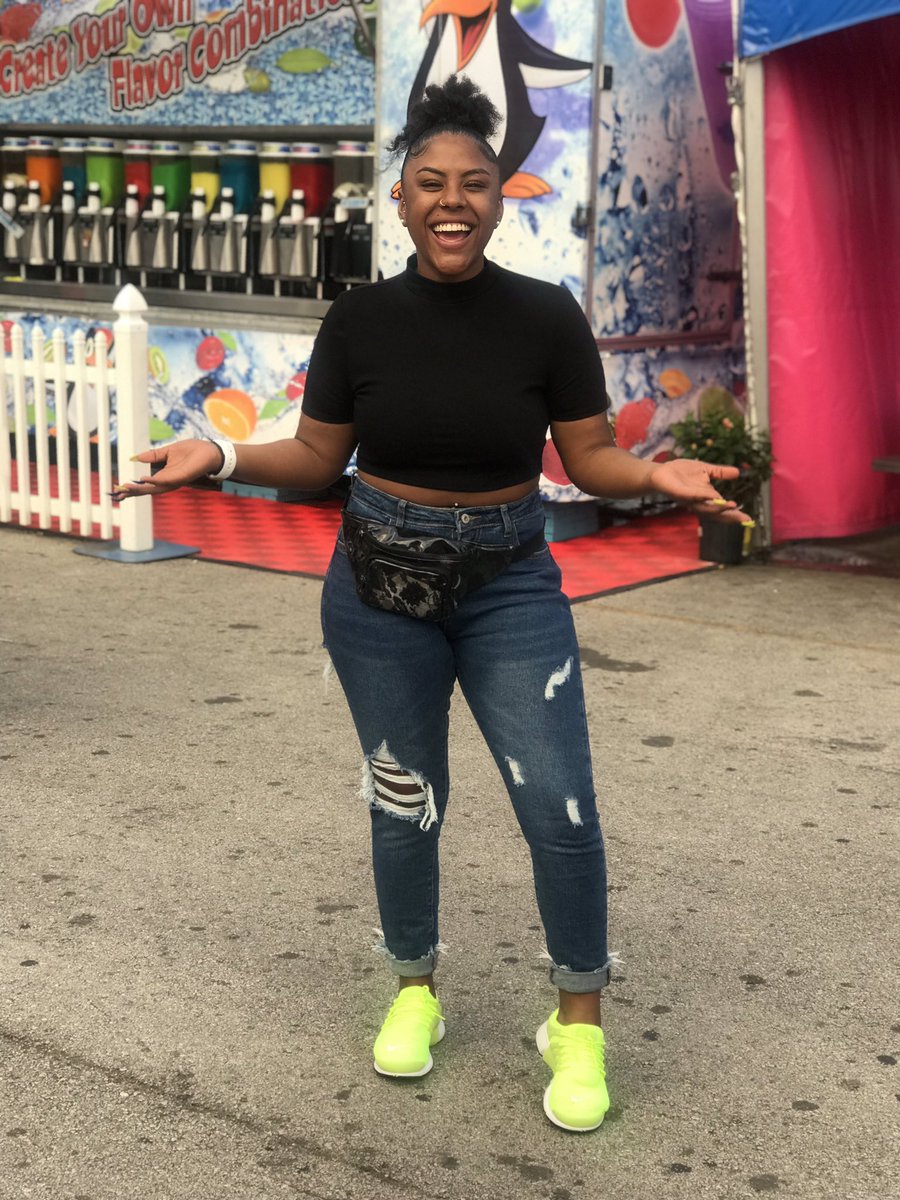 chenecechristna's tweet photo. Fair Vibes π‘π’
#GOAT #dadecountyfair #caribbean https://t.co/kpBrHus6Hs