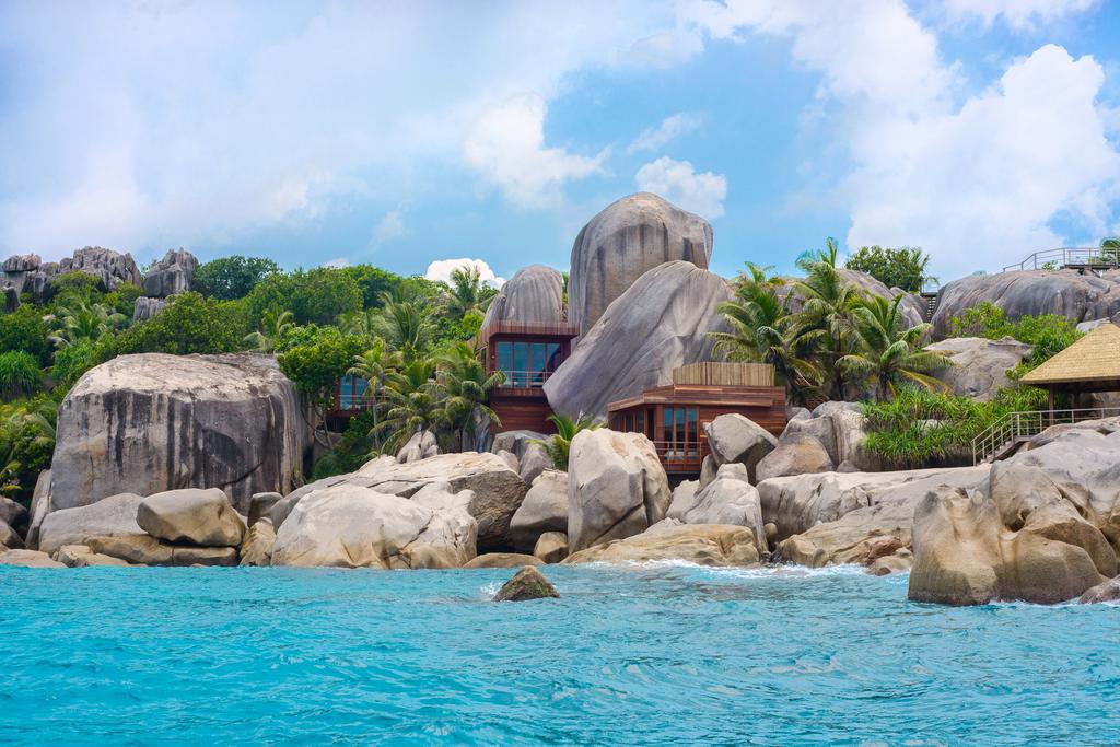 HolidayDeluxe's tweet photo. Six Senses Zil Pasyon
Located on the private island of Felicité, Six Senses Zil Pasyon features a spa center and fitness center. Free WiFi is offered throughout the property.
https://t.co/ori0cD0SqL https://t.co/fOEkSR6rmX