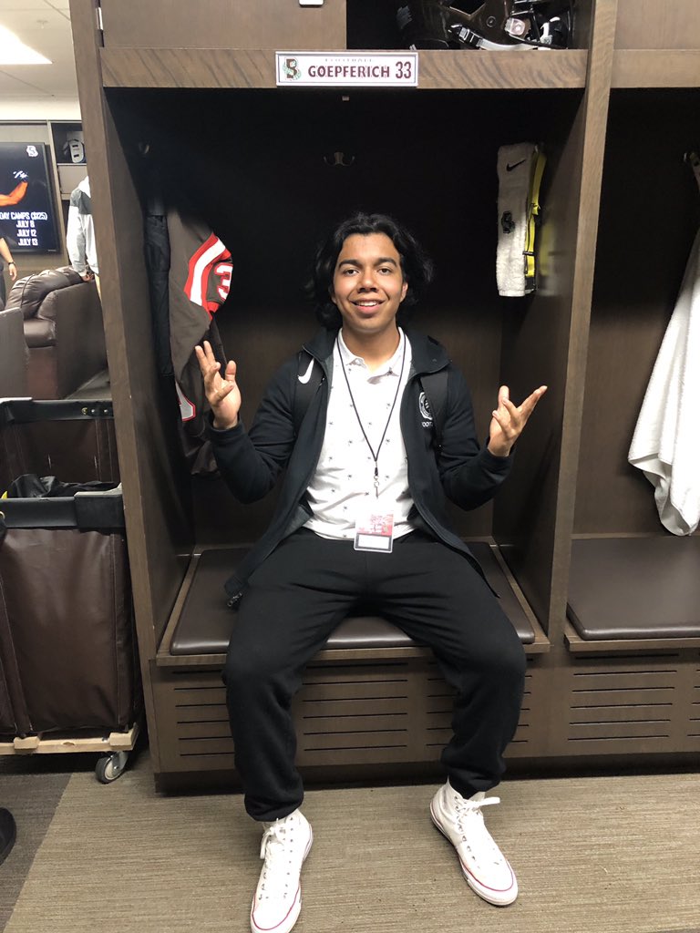 Chris Chavez tweet media