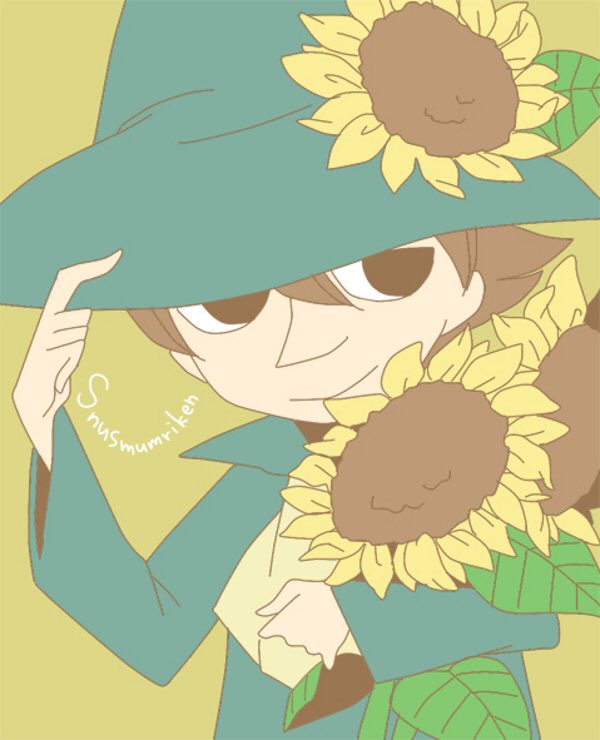 snufkinmac's tweet photo. Snufkin’s poking out from the sunflowers to say hello #snufkin #snusmumriken #moomin #sunflower #hiding #hello #goodmorning https://t.co/o2BdUn5sby