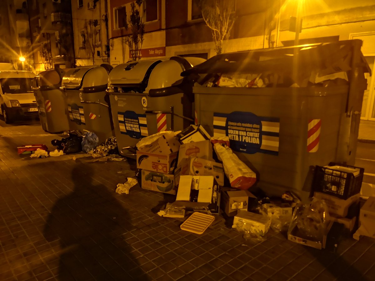 MayoralMarc's tweet photo. @nuriamarinlh tu gestión deja mucho que desear. #Hospitalet https://t.co/n2L2aw2vFf