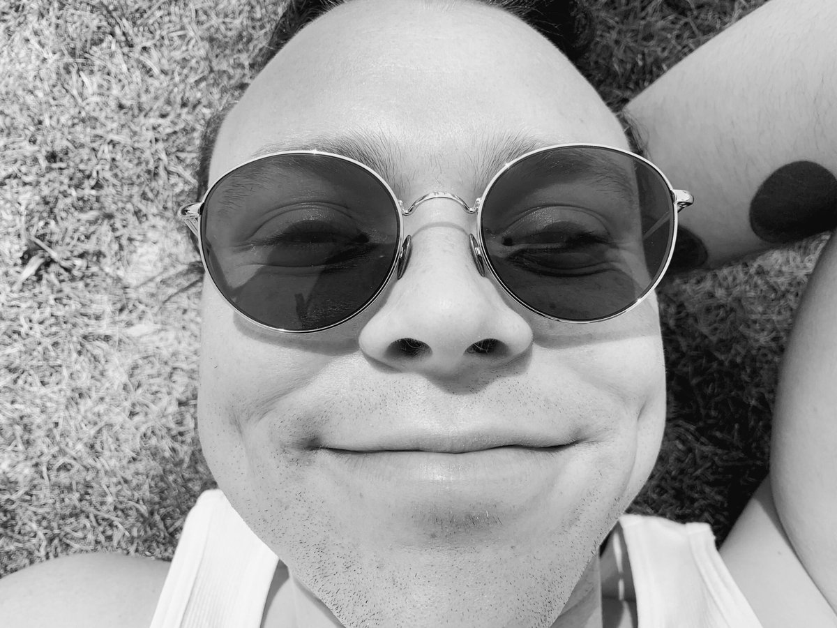 Ashton5SOS's tweet image. Hello from Coachella 🥰 
I hope @5SOS can play here one day ⚡️ x