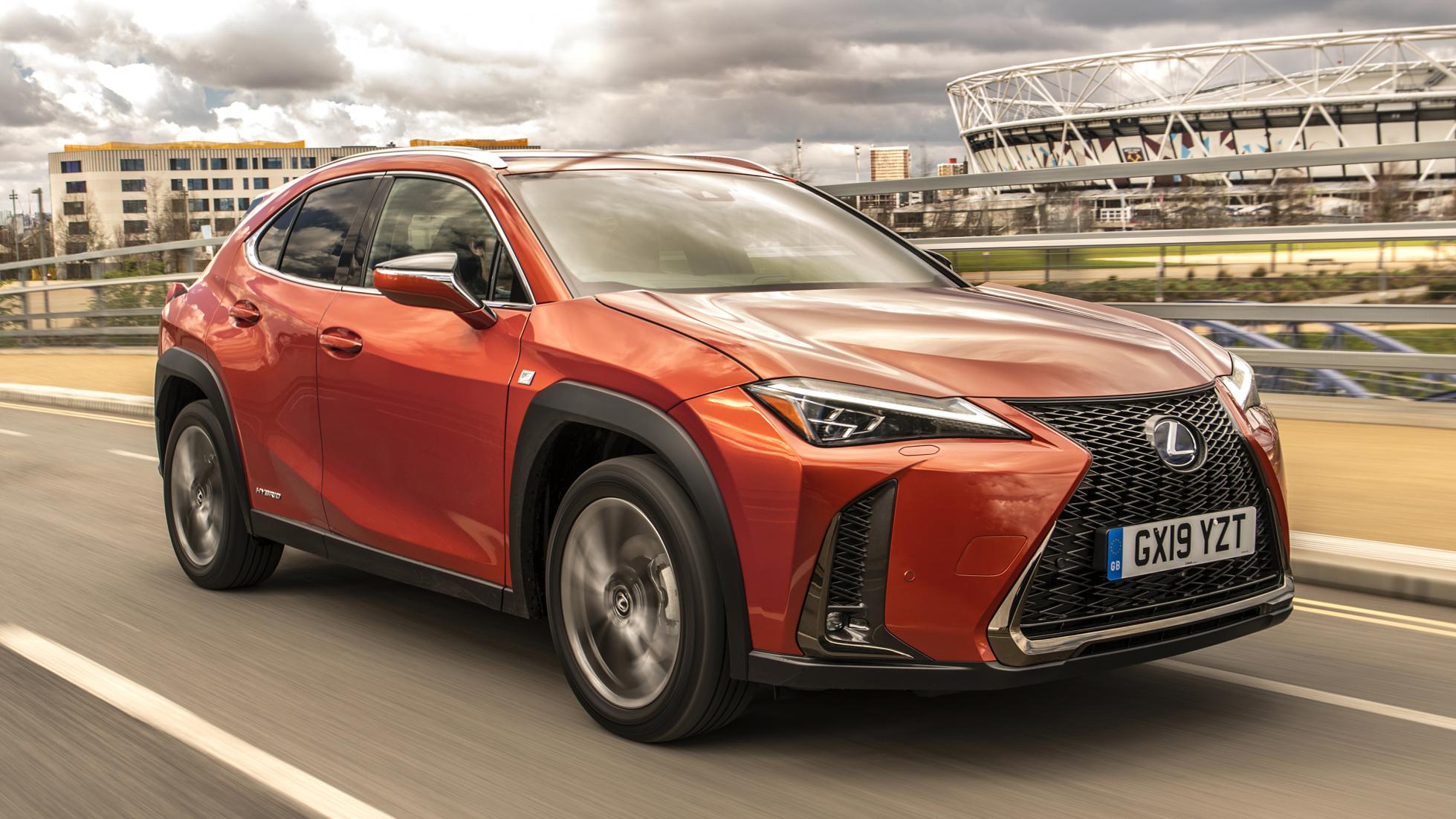 Top Gear on X It s a crossover. It s a hybrid. It s got a posh badge. How can the UX fail Lexus UX 250h review self charging hybrid SUV driven https t LBtlAtIdqO https t vOA2vnQcOo