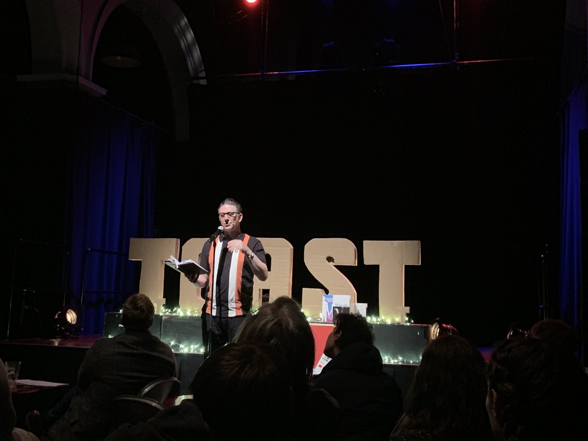ARUP_DANIEL's tweet photo. A lovely evening spent with the good folks from @ToastPoetry. Highly recommend this for a warming Sunday finale. Favourites from the night from @kalmtree and his take on the gentrification of https://t.co/K4QEBb2jOh and Martin Figuraβs poem about his daughter Amy. #wordsoutloud https://t.co/Nli6tybXyW