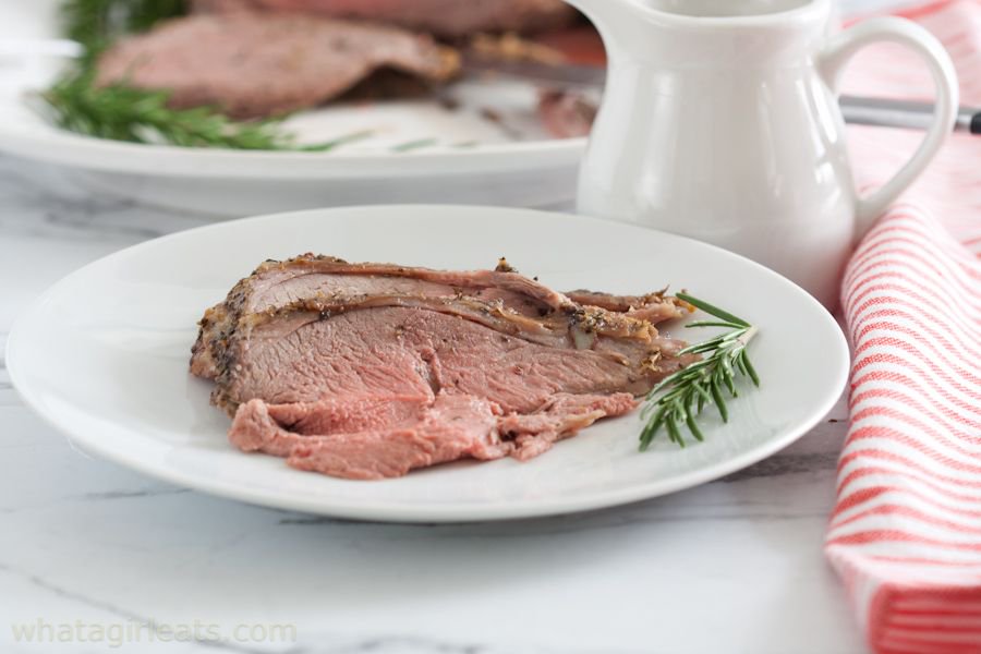 Whatagirleats_'s tweet photo. Leg of lamb with fresh mint sauce #sponsored #beaussome #simplyspring #aussielamb #keto #lamb 
https://t.co/CJvbRneBlc https://t.co/xHoqfAcUHp