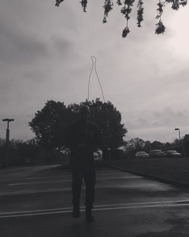 JumpVet's tweet image. I'm working to improve my speed and double under crosses.  Have a great Sunday, everyone!

#speed
#quickness 
#quicknesstraining 
#doubleunder
#floydmayweather 
#mayweather
#agilitytraining 
#agility 
#jumpropenation 
#jumpropemadefun 
#fitnessaddict 
#r… bit.ly/2v1RUgn