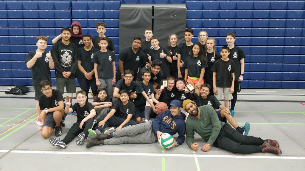 330AirCadets's tweet photo. #330DanforthTech #330DanforthRedHawks
#Sports Competition #EastYorksFinest
#EuropeanHandBall #Champions
#TopMaleSportsmanship #Award
More photos In Facebook
π₯³Shout-outs: @RCAF_ARC @CanadianForces @cadetsca @AirCadetLeague https://t.co/L0yTC2ahVG