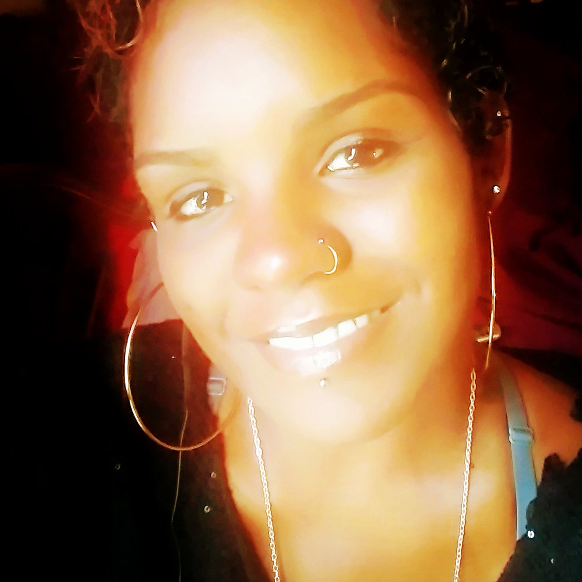 Heading to a Reggae concert tonight! Super excited! My first ever concert!
#Wildchyldlife
#Reggaemusic