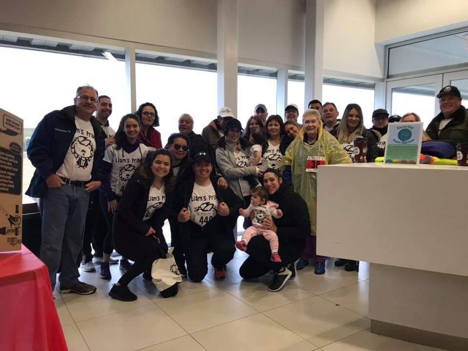 _mbumanlag's tweet photo. Congratulations to #LiamsPride team for helping my brother @ArmsBumanlag and sister-in-law Kerri raise $11, 000 for the Ronald McDonald House. The rain could not slow us down at our 5K today! #YQGGiveBack https://t.co/ekdi60Kkf2