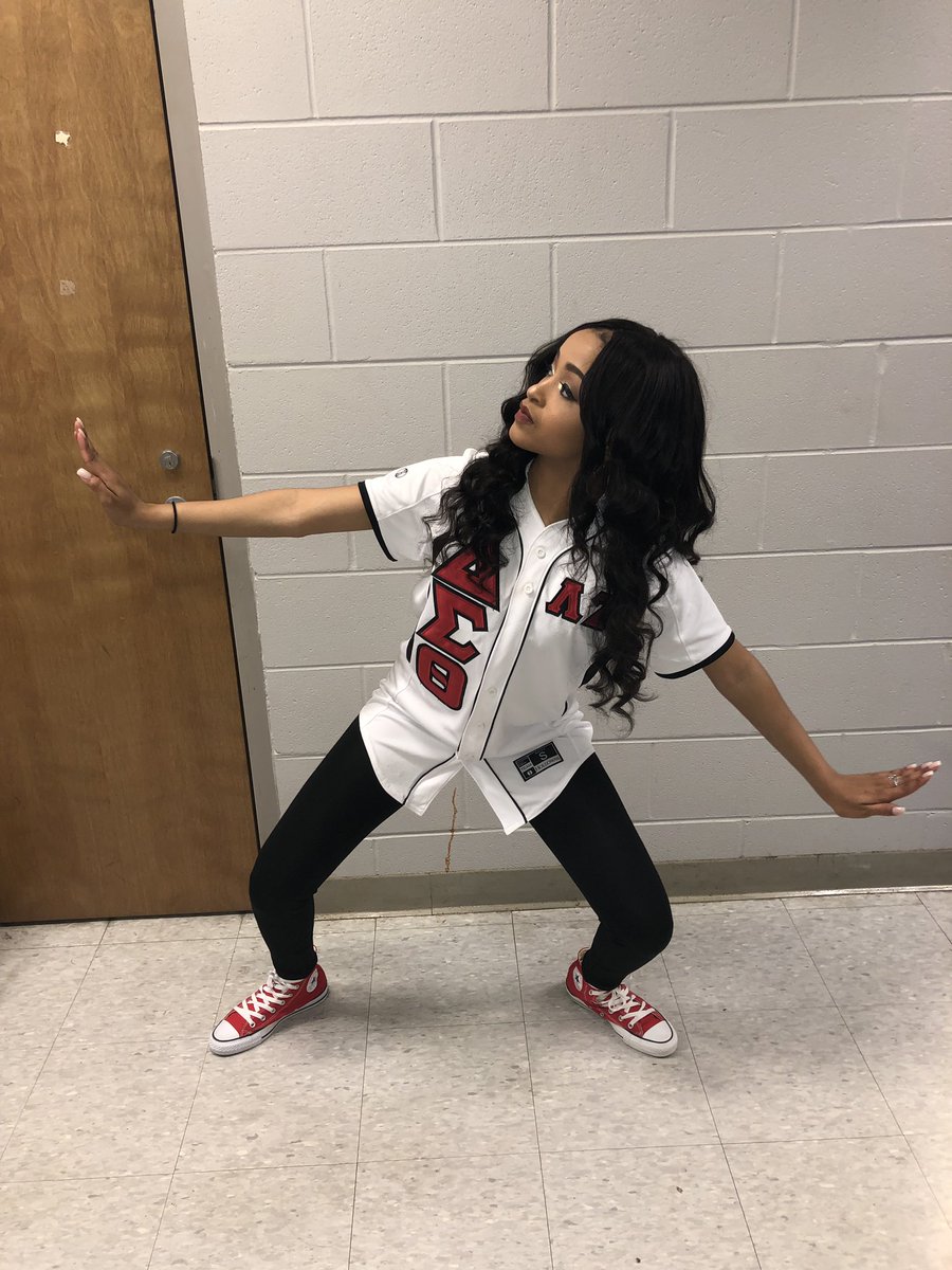 bributtaa's tweet image. “to whom is given, much is required.” 
so grateful to finally be a Delta woman 🔺🔥 #LIVE5 #AOML