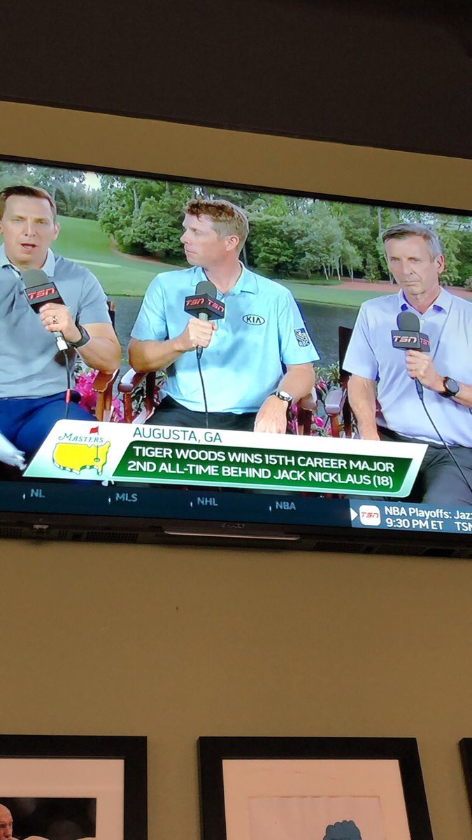osudar_12's tweet photo. Are @tsnjamesduthie and @BobWeeksTSN father and son? @JayAndDan #masterweekend https://t.co/xNJmq2putP