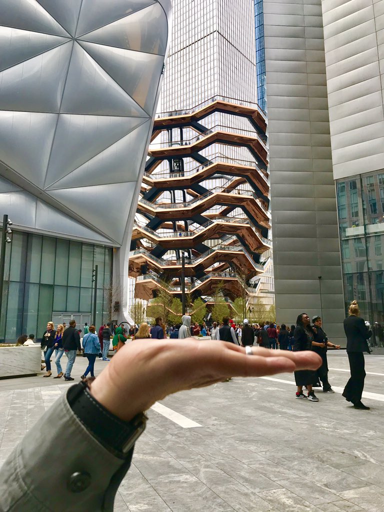 Ricobrandutah's tweet photo. When in New York!!!! https://t.co/gAg71vcnLo