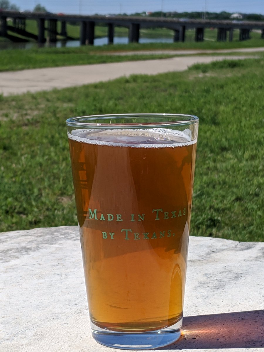 jebenbow's tweet photo. @MartinHouseBrew Enjoyed an Ophelia this afternoon outside the taproom. Please punch up the bergamot and put this in cans! https://t.co/VlgYgx28YQ