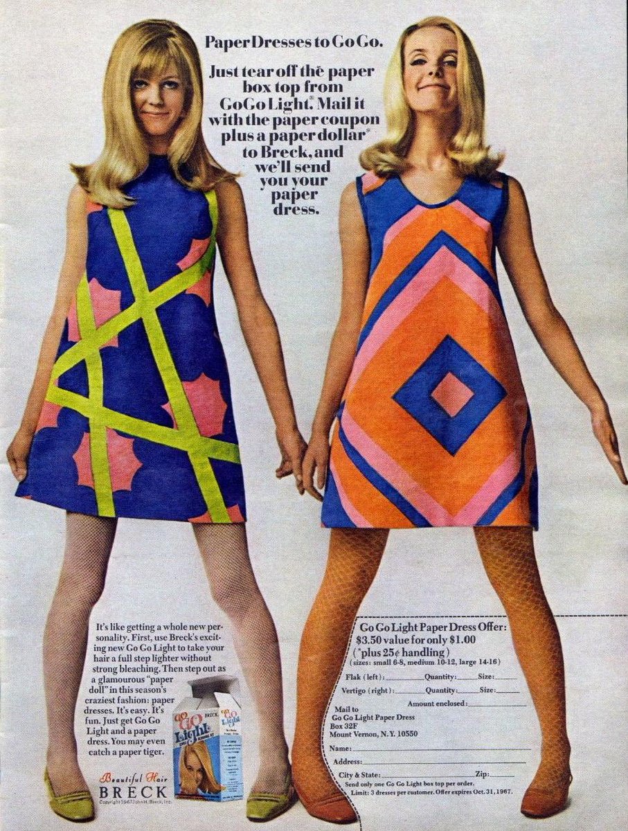 art_deco711's tweet photo. Paper dresses on flick!! 
Both good looking and eco friendly. MARVELLOUS!! #paperdresses #fashion #highclasscouture #attires #choices 👗✨☺️❤️ https://t.co/SWDjcPZLQf