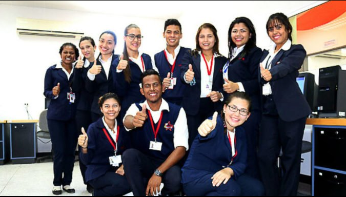 LaAranera's tweet photo. 📝👷♀️🛠️El @Incesocialista sigue formando a la juventud trabajadora para impulsar el modelo económico productivo nacional! #ChambaInces
#Inces60AñosFormando https://t.co/nueEgIRsqZ