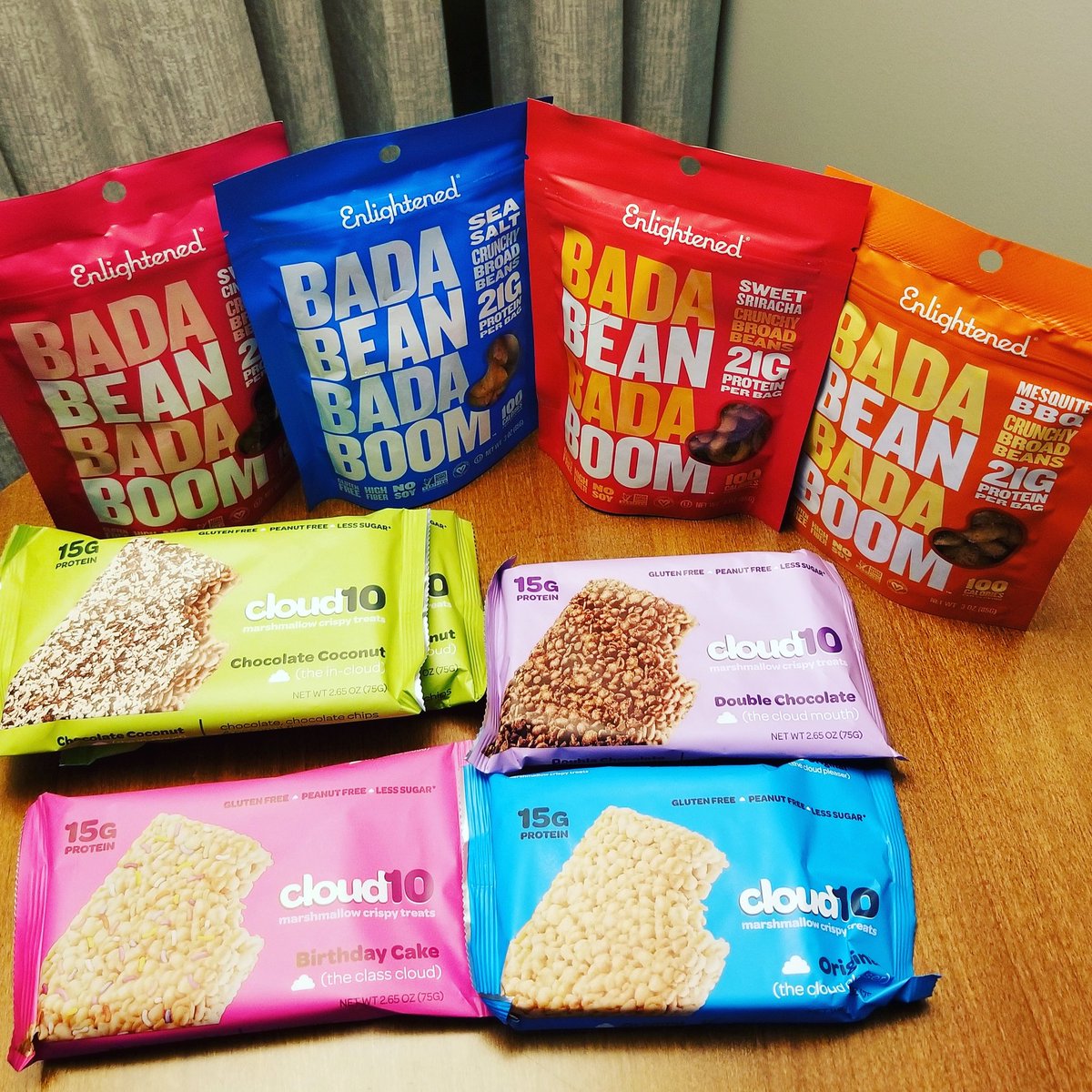 Quantumperform1's tweet photo. Rice Krispy Treat Protein...π€―
Awesome tasting Roasted Beans π
#enlightened #bean #rice #ricekrispytreats #protein #clean #healthyfood #yummy #instafit #instamood #photooftheday #picoftheday #followme #quantumperformancetraining
@cloud10snacks Kudos for the GREAT products! https://t.co/Oz1SgNfe0R