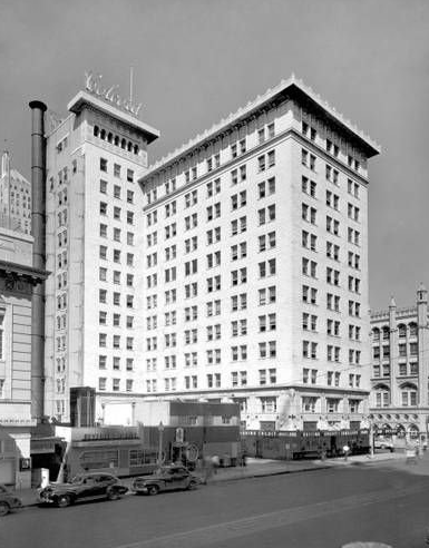 ColcordHotel's tweet photo. Built in 1910, did you know the Colcord was the first skyscraper in Oklahoma City? We were built to last.
#StayColcord https://t.co/HkWRujXQQK