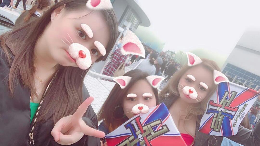 seramu_ldh's tweet photo. 4.13☞RAISE THE FLAG
久々の三代目のライブ。初日行ってきました。
アルファベット席で過去１近くて、
めっちゃ間近で拝めてかっこよすぎた。
ゆりなに会えたの嬉しかった。
17歳最後の日に良い思い出をありがと。 https://t.co/ASqIFbI1jS