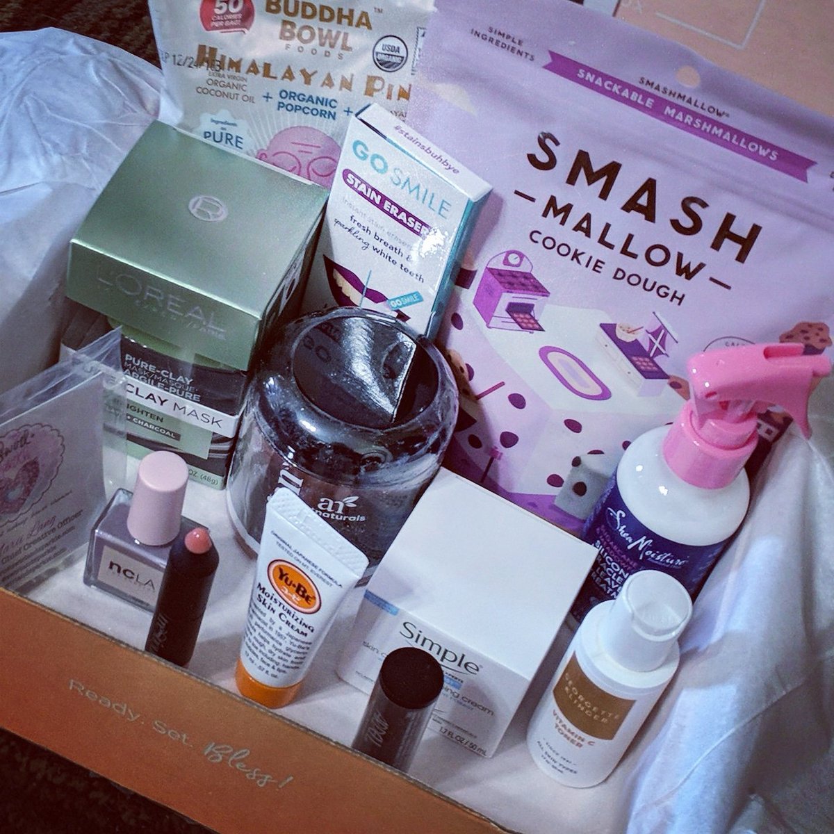 blastkat's tweet photo. This is @theblessbox mystery one and done box. I really enjoy these. This box in particular was super fun. I purchase these boxes on a frequent basis. This particular box has to be my favorite one yet. 💖 #blessbox #readysetbless #MysteryBox https://t.co/KJF4JPnCzr
