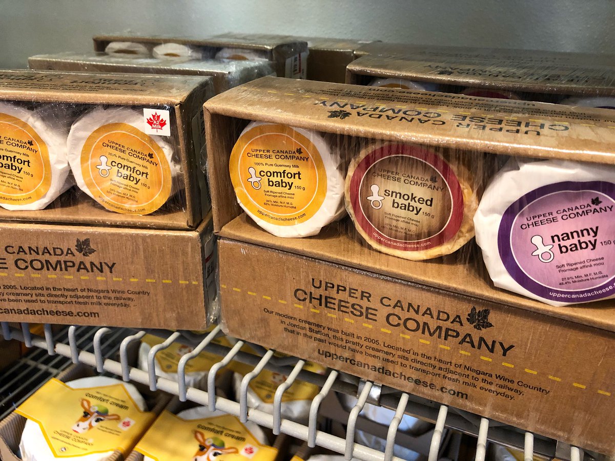 UpperCanadaChse's tweet photo. Nothing is better than pocket-sized cheese, it’s easy to transport and easy to eat! 
Come pick up a box of our Babies for yourself; either all three, or choose between Nanny, Smoked and Comfort! These cuties are perfect for small gatherings or just a late snack of your own! #Yum https://t.co/Dbl7rqiNb9