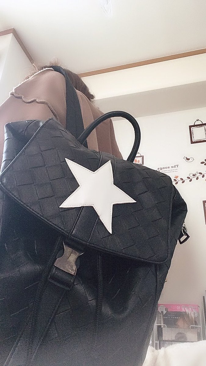 tsutsuimasako's tweet image. 今日はリュックでお出かけ❤
これ色ちで欲しかったな😂😂😂
でも同じのは要らないし…🤔💭
#リバティーウォーク熊本代理店
#gyangarage
#lbshop