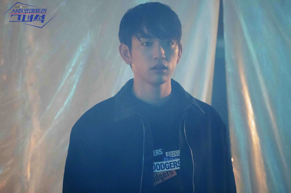 D4K06nyUEAAVNBf.jpg:orig