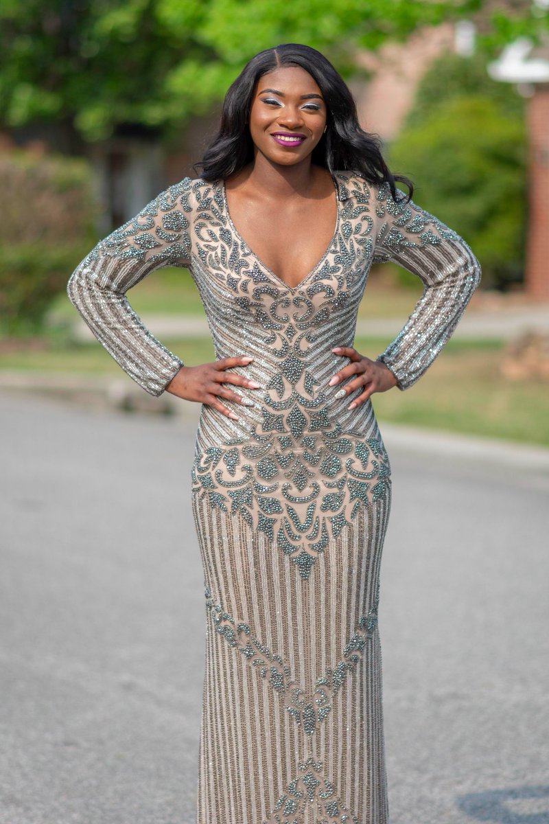 Mrs Corporate tweet media