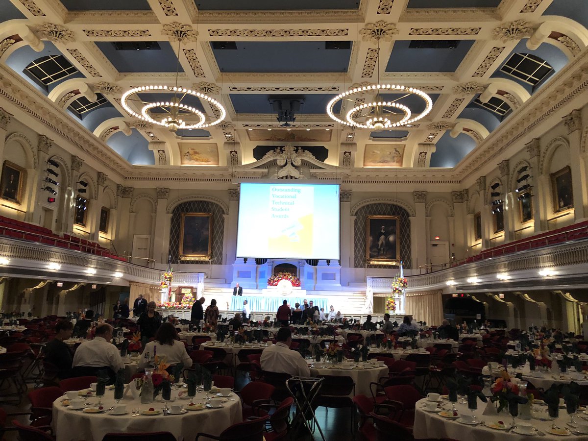 WHSCTEprograms's tweet image. This is mechanics Hall  in Worcester. Out standing CTE students Justin H  got to receive his award for waltham. Video to come soon congrats Justin!!