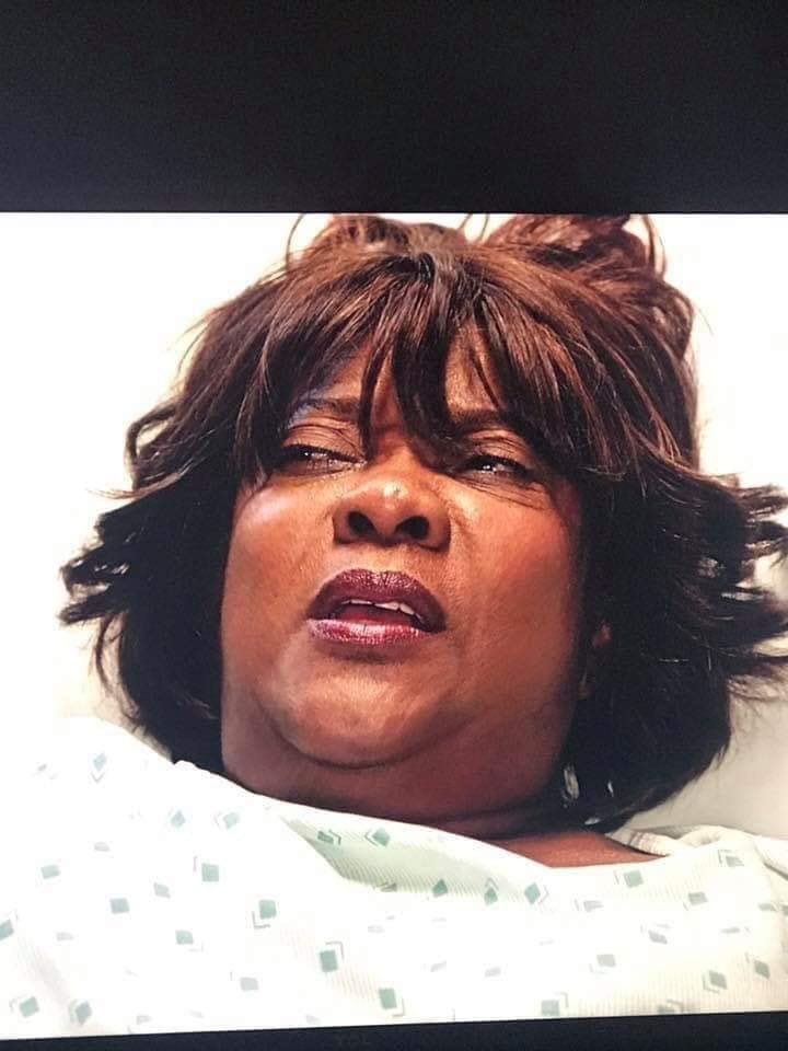 Her ass is always sick or dying in somebody movie like im convinced thats all she can do.💁🏽‍♀️😂