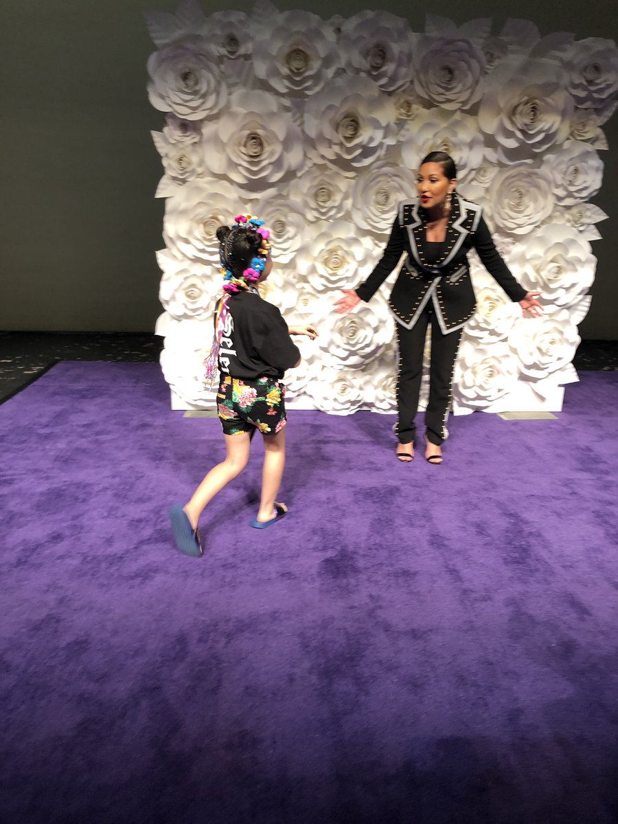 marisaisabel8's tweet photo. We had the privilege an meeting @AdrienneBailon at #FDLF #FDLF2019 she took the time to answer Ilianna’s question and was super sweet about it. Thank you Adrienne, you had me crying and laughing. https://t.co/AIsiRMqdKh
