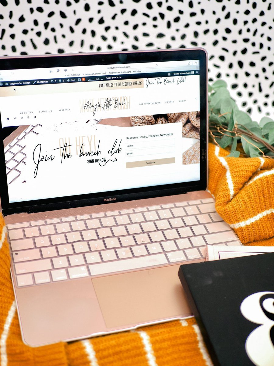 ashleeestuart's tweet photo. 0-200+: How To Grow Your Blog's Email List https://t.co/tOAp46nJel
#blogging #blogginggals #GRLPOWR #blognewsletter https://t.co/joCPmjrYjM