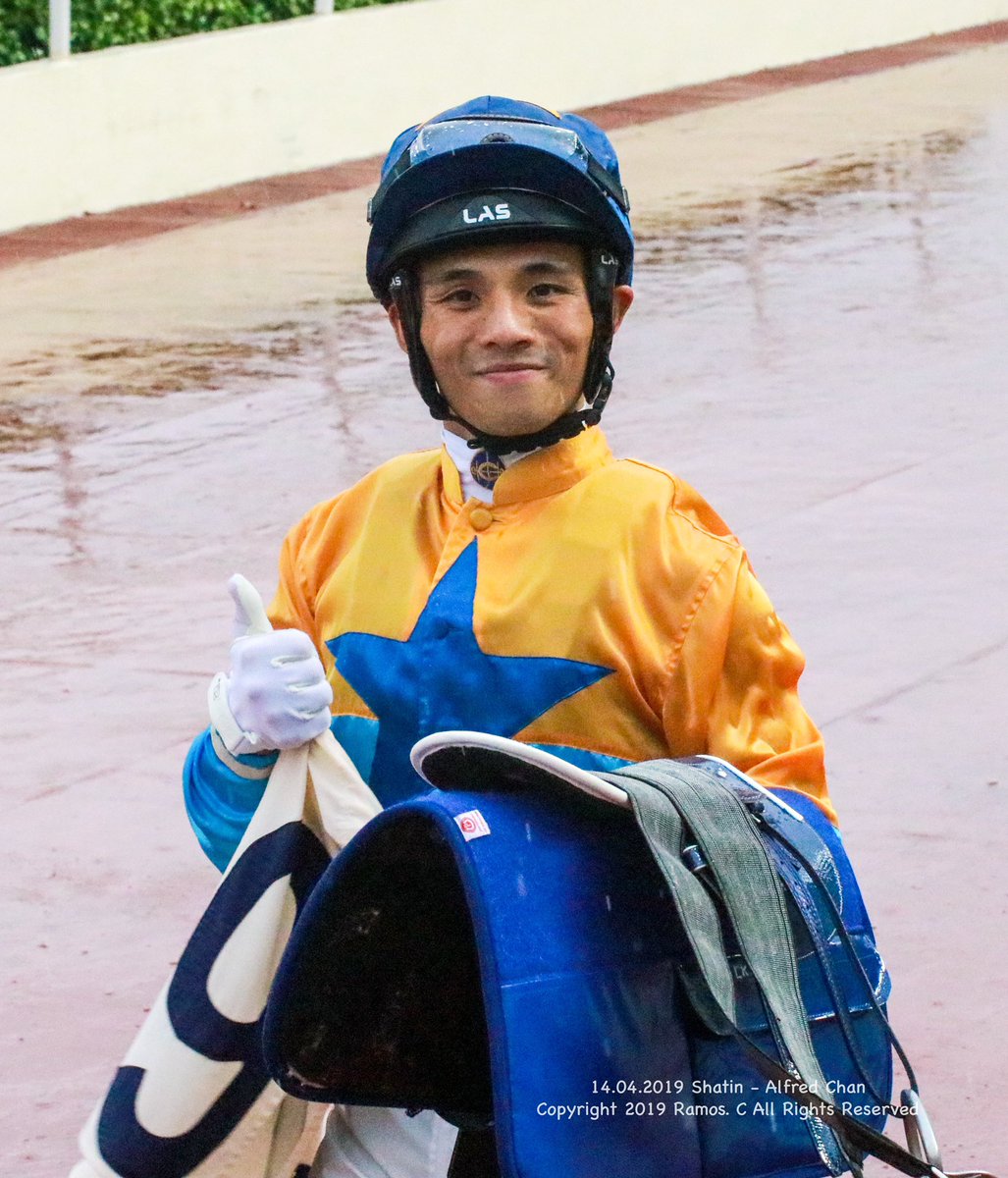 CchRamos's tweet photo. @alfie_ck94 makes good pace control with Best Effort! The 3rd winner in Hong Kong~
#AlfredKaHeiChan #BestEffort #hkjc #ApprenticeJockey #PaceControl https://t.co/nf8bSwQZ7J