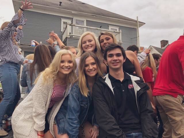 We love tailgates