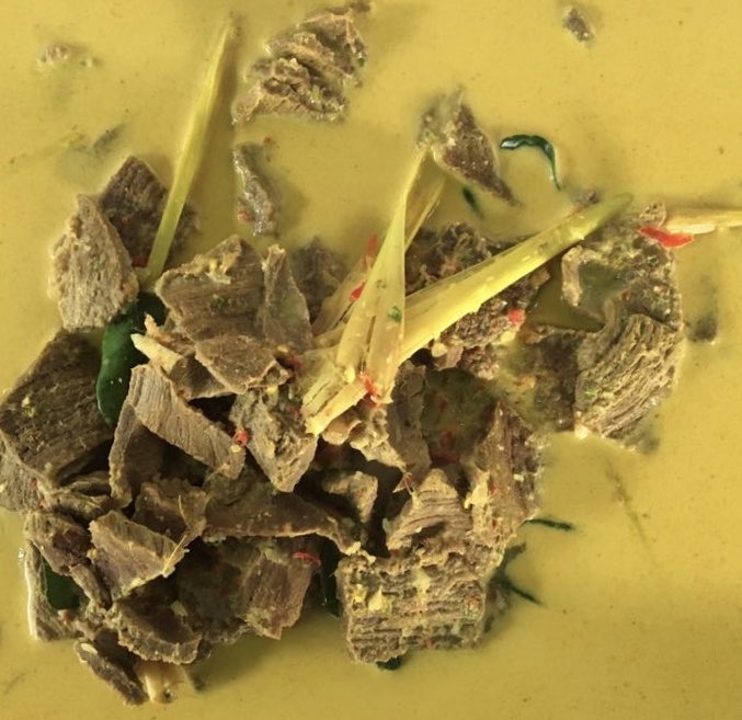 RestoranNiarasa's tweet photo. Istimewa Hari Ini Lauk Daging Masak Lemak Cili Api

#restoranniarasa #niarasalovers #masakankampung #sedapsengoti #jomniarasa #sedaptelajok #makanansihat #hanyauntukmu #niarasakatering #raikancinta https://t.co/Xgno3Eoh6b