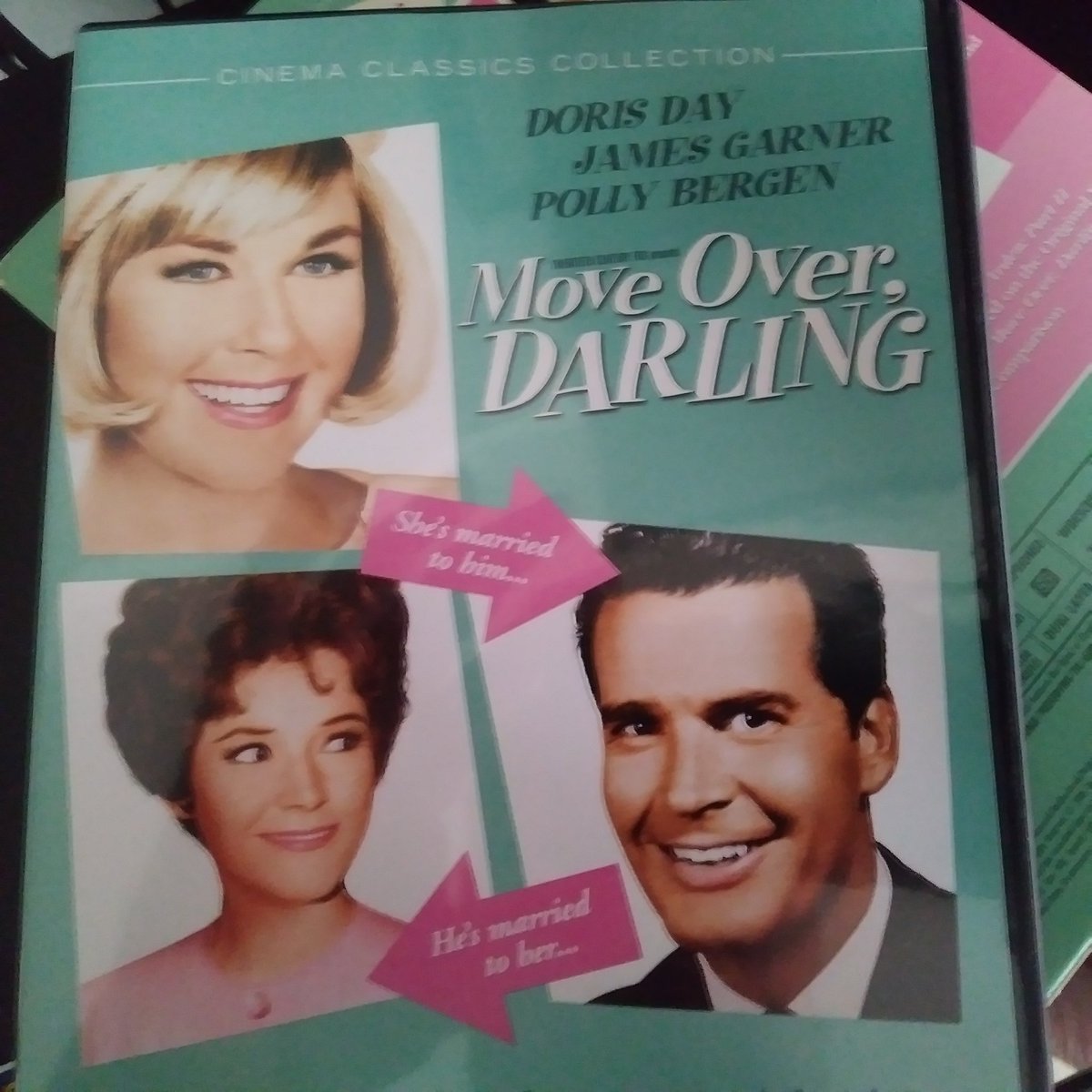 Jensenkpj's tweet photo. Tonight's movie selection #MoveOverDarling #DorisDay #JamesGarner #PollyBergen https://t.co/DJRjm01ZLJ