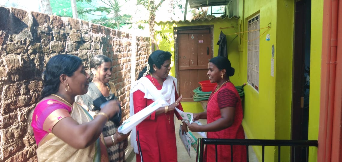 djv_admk's tweet photo. நாகர்கோவில் மாநகரம், 22வது வார்டு மேலராமன்புதூர் பகு��ியில் அமமுக வெற்றி வேட்பாளர் #அண்ணன்_Er_E_லெட்சுமணன் அவர்களுக்கு வாக்கு சேகரித்தபோது,,, https://t.co/bBaP0tq0xy