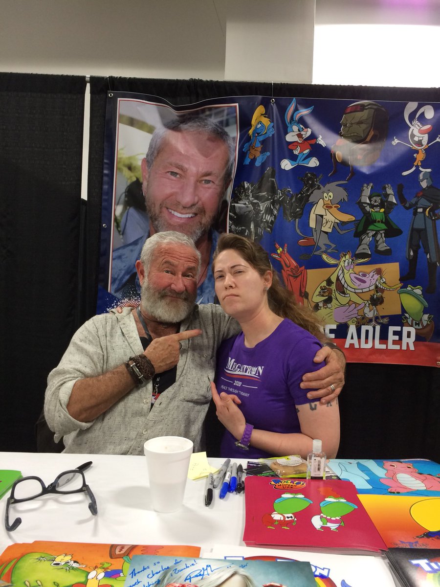 CandiceSantora's tweet photo. #TheBigHeads, #CowAndChicken, #TheRedGuy, #Ickis... @charlie_adler! It was a real pleasure to meet him. 🤗 #GreatPhiladelphiaComicCon #RockosModernLife #AaahhRealMonsters @Nickelodeon @cartoonnetwork https://t.co/d5aRiPa568