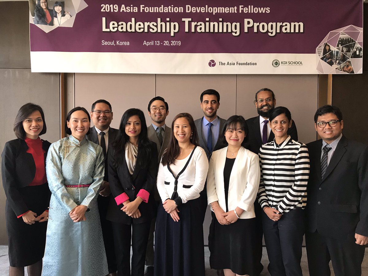 LeadExAsia's tweet photo. @Asia_Foundation is proud to welcome the 2019 Asia Foundation Development Fellows to their Leadership Training Program in Seoul! This impressive group of emerging #leaders are working to #bethechange they want to see in the world. Are you? #AsiaDevFellows #MoveToTheFrontlines https://t.co/kdiFwNNdvs