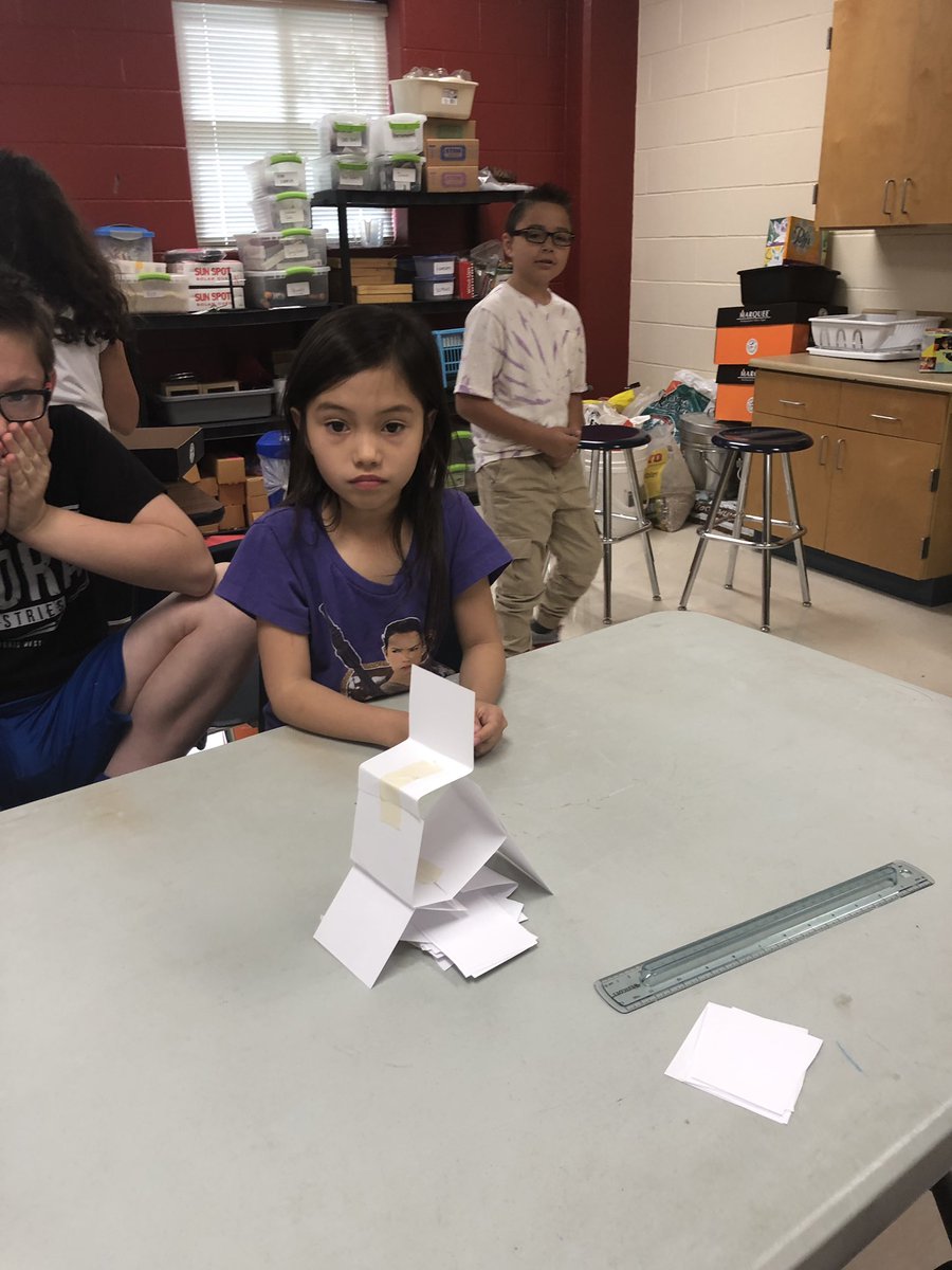 LozanoEct's tweet photo. Great minds Ask, imagine, plan, create and improve to meet our Engineering Goal.  @AT_Garrett  #Kuentzproud @NISDAcadTech  @NISDKuentz @EiE_org #ectSTEM https://t.co/XZm8Ne9dgP