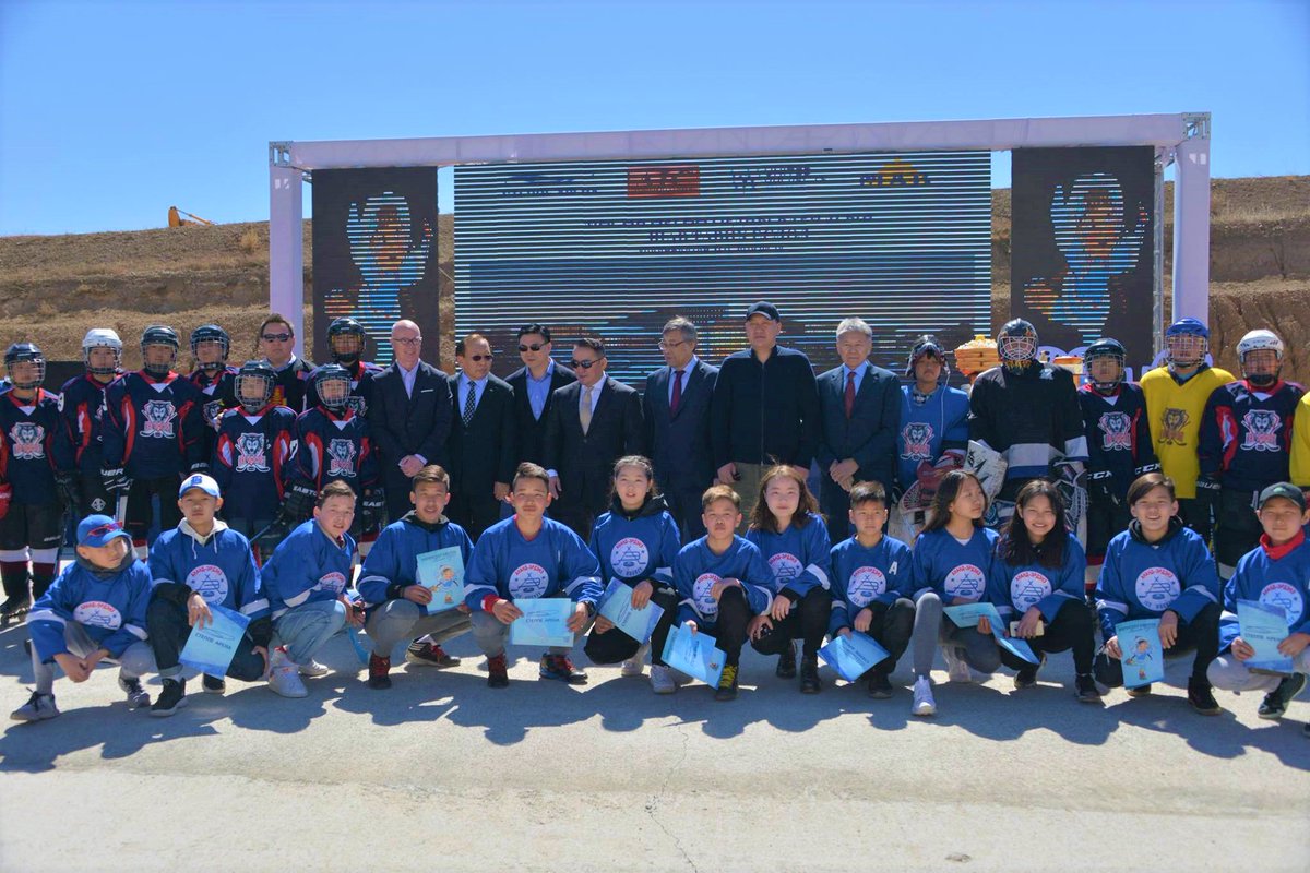 Canada in Mongolia tweet media