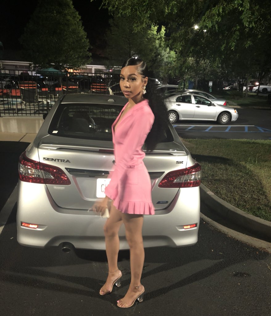 brittthejit's tweet photo. $trictly Business
#EOG19 https://t.co/XygrCDKk4T