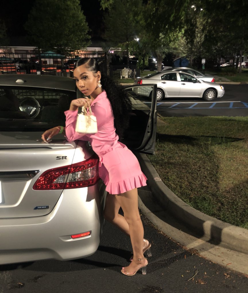 brittthejit's tweet photo. $trictly Business
#EOG19 https://t.co/XygrCDKk4T