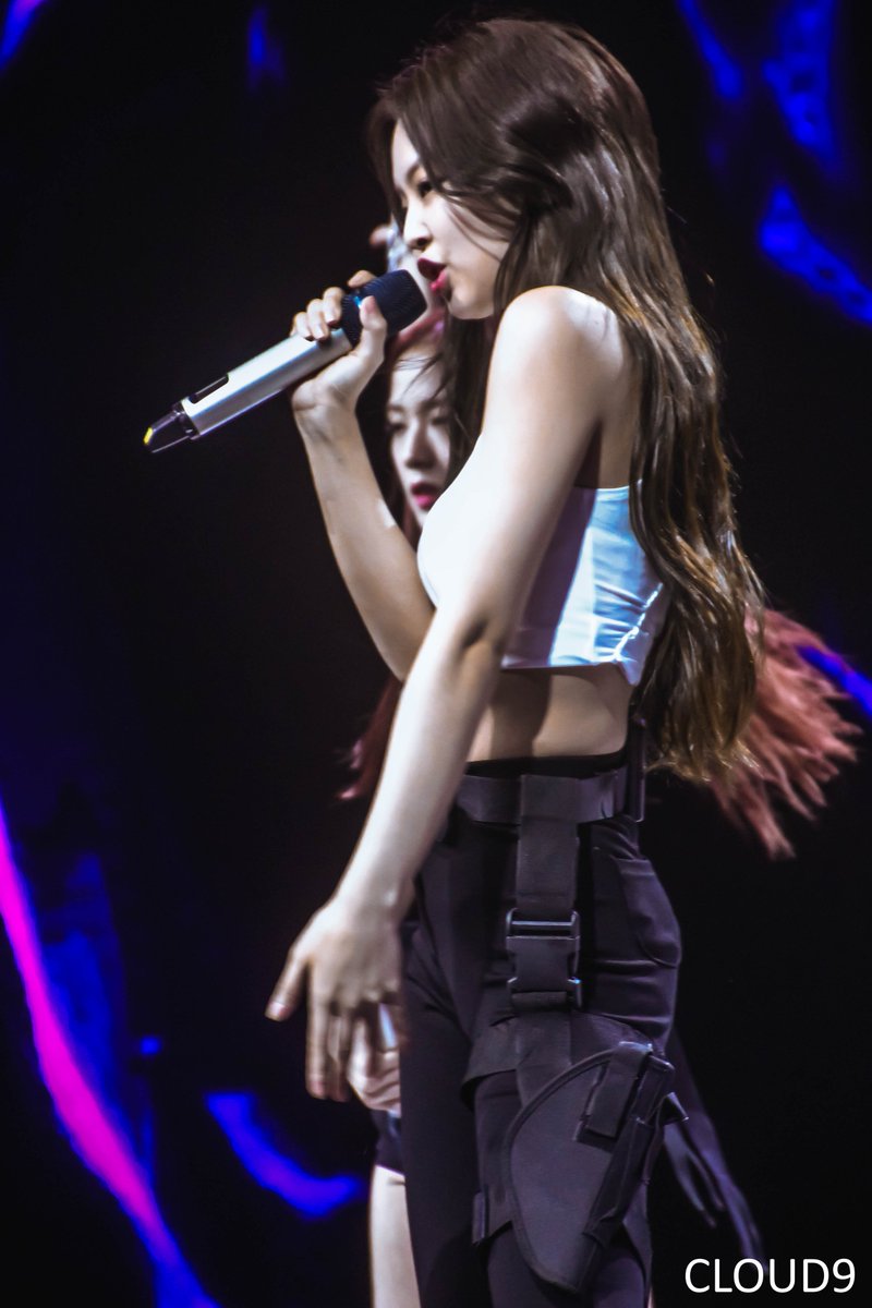 pikajichuu's tweet photo. 190410[HQ] SAMSUNG EVENT BLACKPINK JENNIE
#블랙핑크 #BLACKPINK #제니 #JENNIE 

LINKS: https://t.co/PktAZGhM3p 
https://t.co/TFRDJ9OzUr
https://t.co/VInSUvN9aP
https://t.co/iHTDC2YsCE https://t.co/L403ZQvs9e