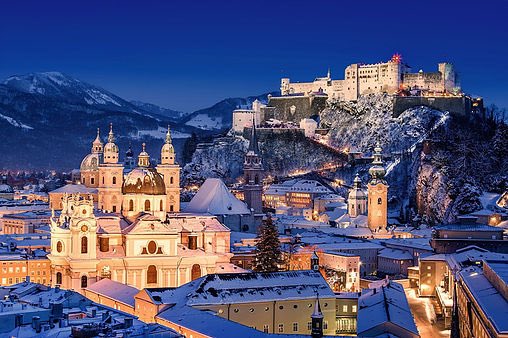 “Wonderland”
เมืองแห่งจิตนาการ
ที่หลุดออกมาจากเทพนิยาย
⠀
1. Shirakawa (ประเทศญี่ปุ่น)
2. Alcázar de Segovia (ประเทศสเปน)
3. Quebec (ประเทศแคนาดา)
4. Munich  (ประเทศเยอรมนี)
⠀
#WinterisNow