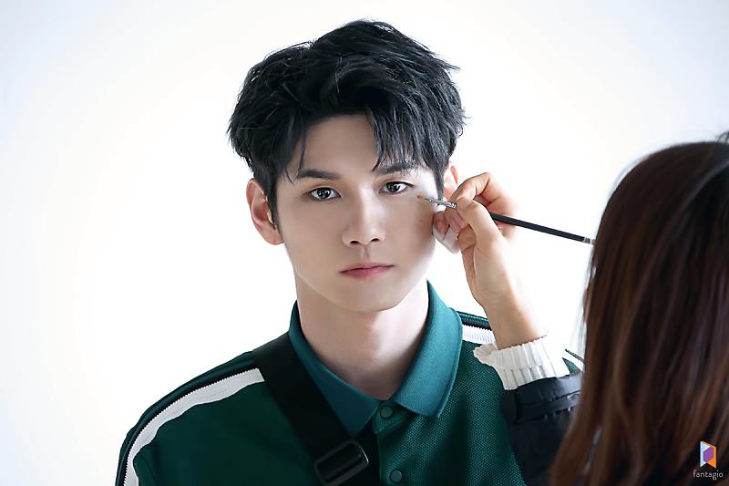 ong seongwu pics tweet media