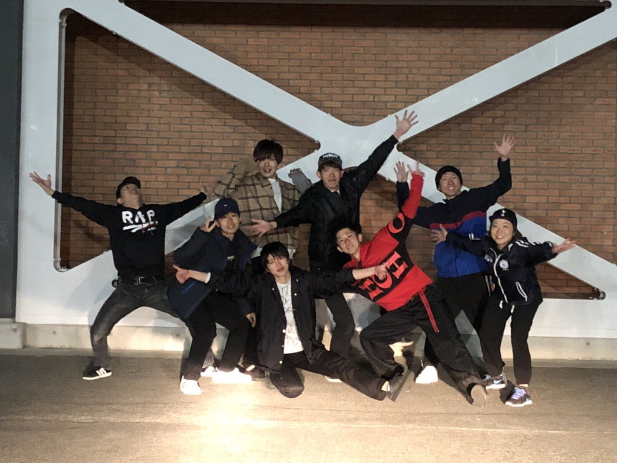 山梨大学ダンス部 Auf Twitter 新歓公演 チーム紹介 チーム名 Cloud Nine 紹介文 こんにちは 有志new School Hiphopのcloud Nineです ジャンルの異なる10人がhiphopをやりたくて集まりました キレキレでかっこいいhiphopに注目してください T Co Pb4hjo3v0z