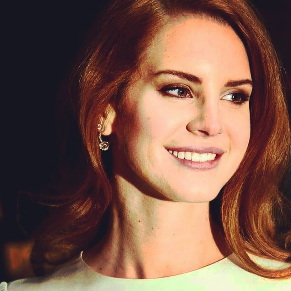 denss_bihay_10s's tweet photo. how beautiful she is.
.
filtered and edit by summertime.denss from IG
.
Lana's birth stats: Year: 33, Day: 296/365
.
#LanaDelRey #GoddessOf621 #LDR #SummertimeSadness #YoungAndBeautiful #BornToDie #Paradise #Ultraviolence #Honeymoon #LustForLife #nfr #SD0414 #LDRonDenss #DB0415 https://t.co/4NoHcHqHoa