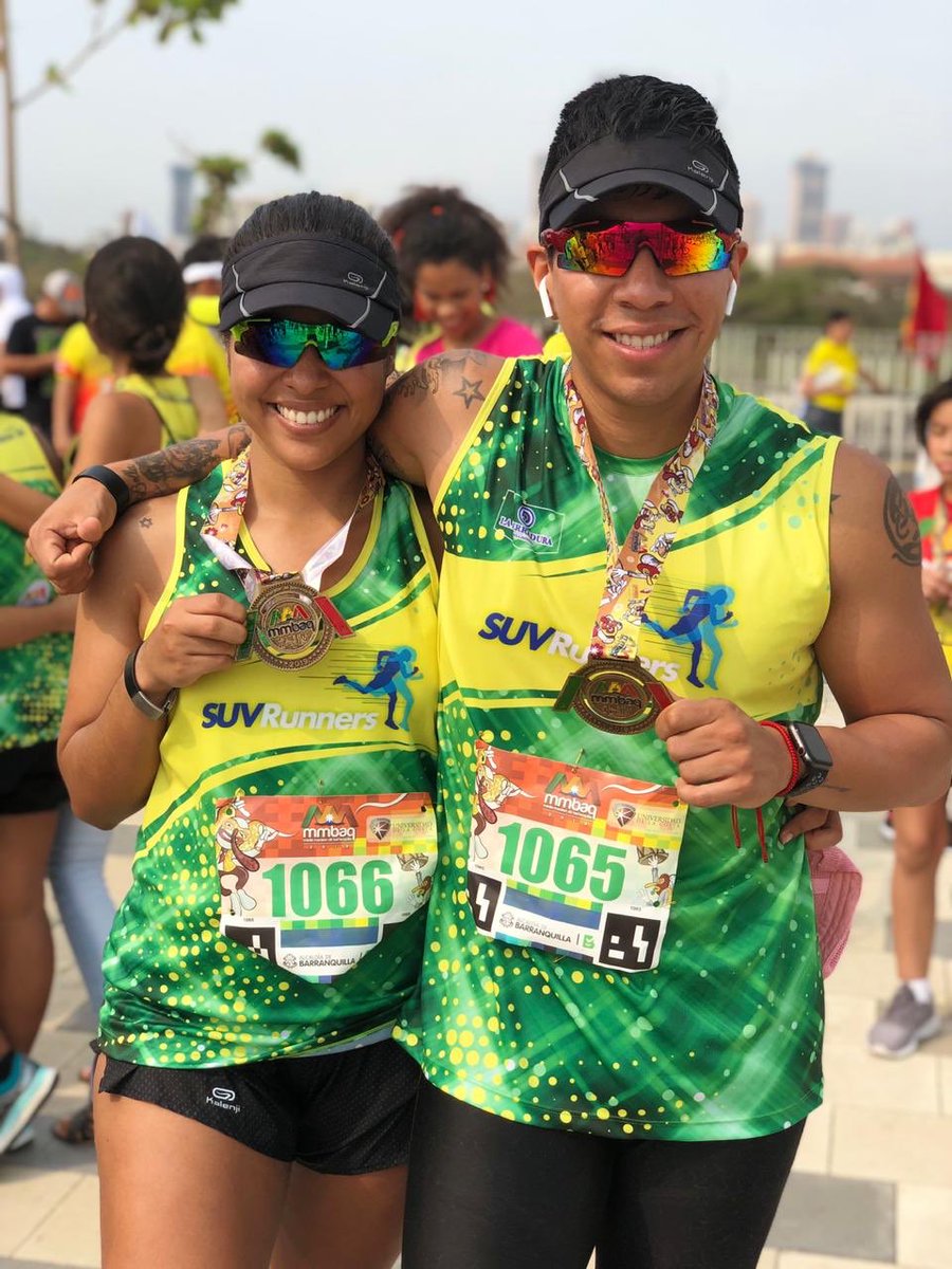 Cerramos este fin de semana hinchados de orgullo por la @MediaMaratonBAQ , evento que nació en el corazón de @unicostacol 🙌🏻