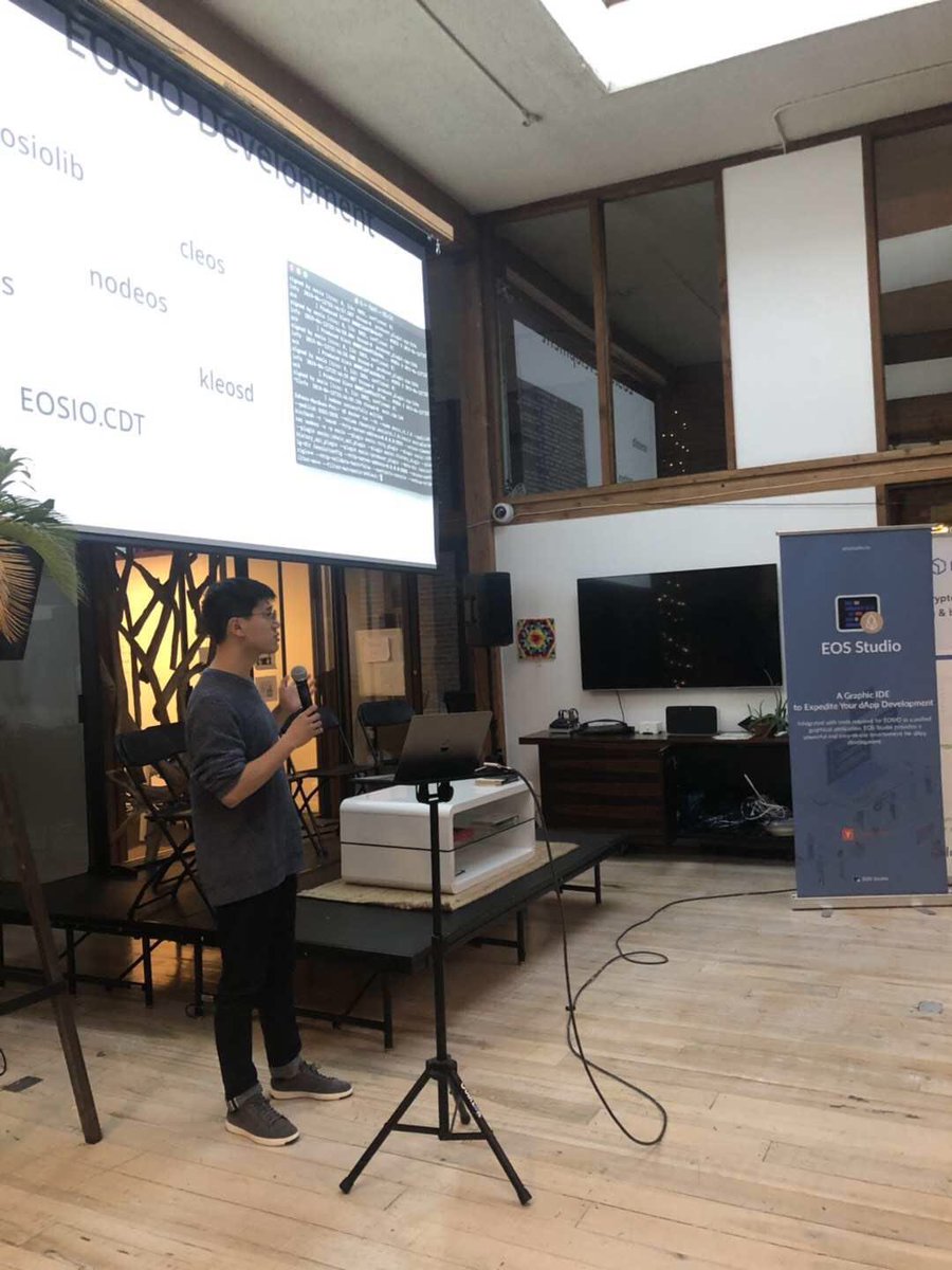 obsidian_labs's tweet image. All good things must come to an end! Many thanks to @EosWorldExpo and other sponsors for making this fantastic event! Great to share #EOSStudio with the EOS community, and thank you so much to all those who has spent the weekend discussing with us! #eosio #blockchain #dapps